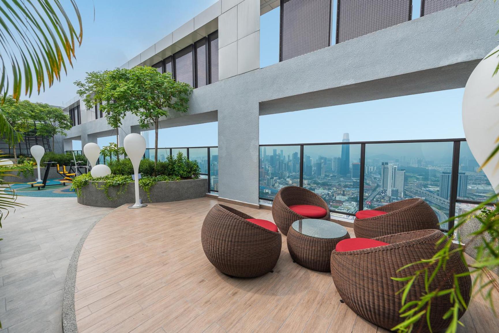 Tallest Concept Theme Suite Klcc Kuala Lumpur Exterior foto